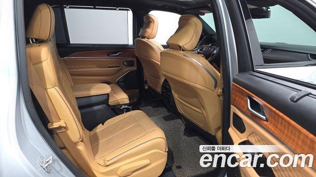 Jeep Cherokee 2021 — photo 18