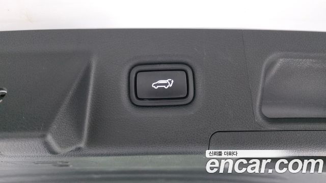 Hyundai Santafe 2022 — photo 22