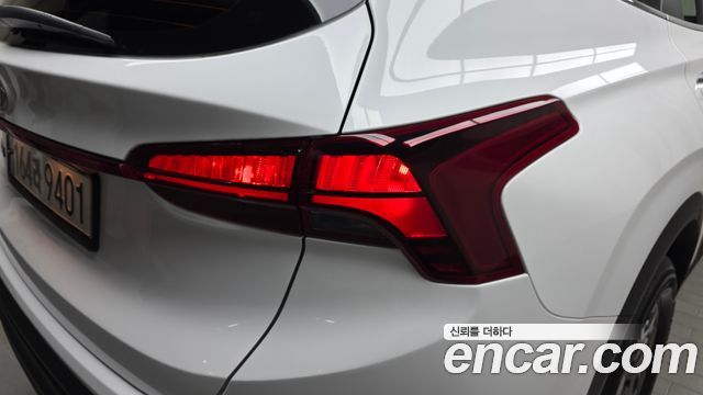 Hyundai Santafe 2022 — photo 9