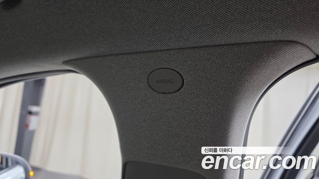 Hyundai Santafe 2022 — photo 29