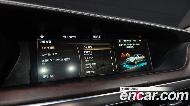 Genesis G90 2019 — photo 22