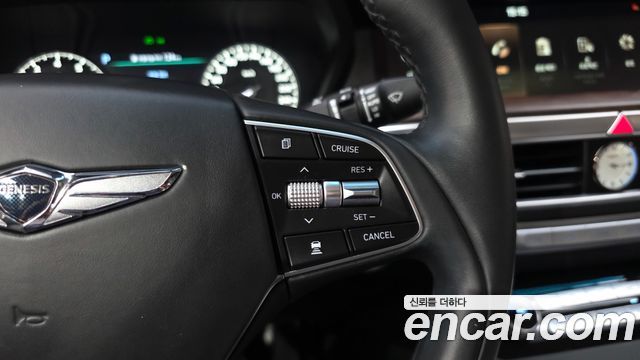 Genesis G90 2019 — photo 35