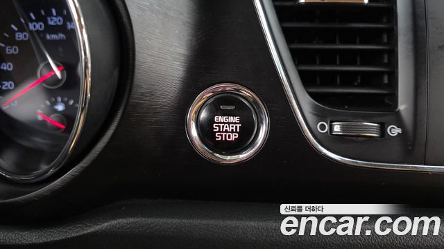 Kia Canival 2019 — photo 13