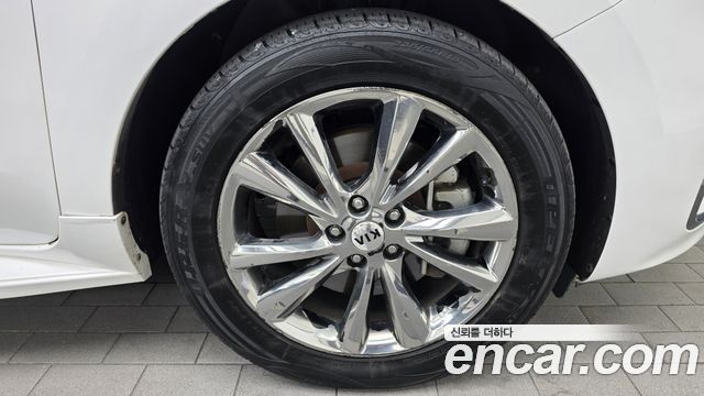 Kia Canival 2019 — photo 25