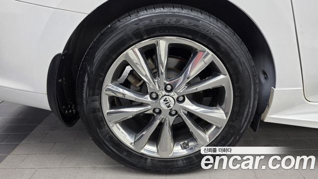 Kia Canival 2019 — photo 26