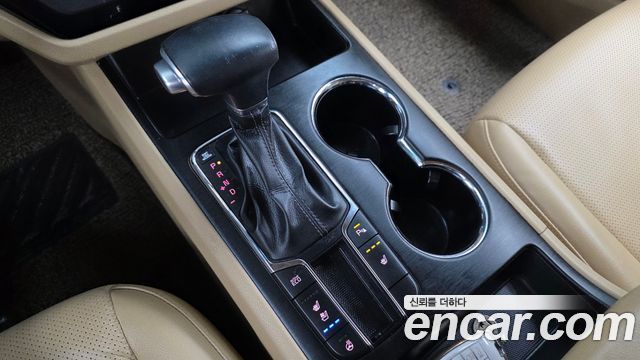 Kia Canival 2019 — photo 14
