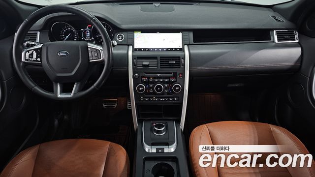 Land Rover Discovery Sport 2017 — photo 7