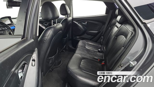 Hyundai Tucson 2013 — photo 17