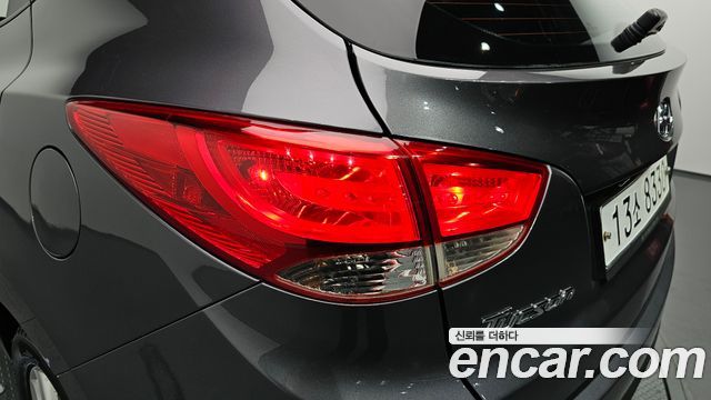 Hyundai Tucson 2013 — photo 9