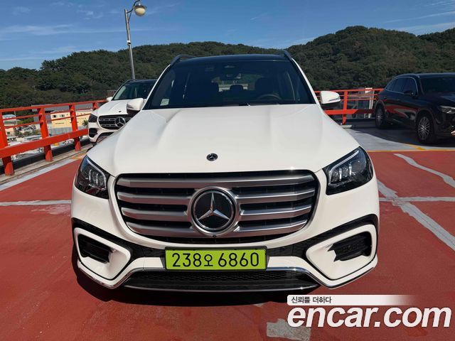 Mercedes-Benz GLS-Class 2025 — photo 2