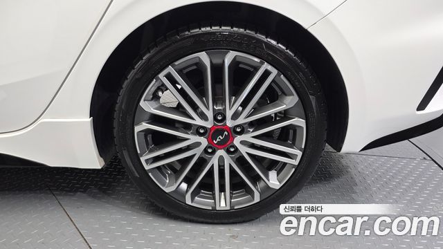 Kia K3 2023 — photo 5