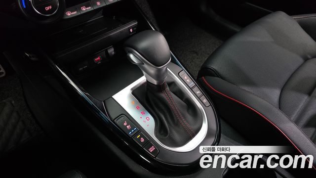 Kia K3 2023 — photo 12