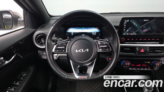 Kia K3 2023 — photo 19