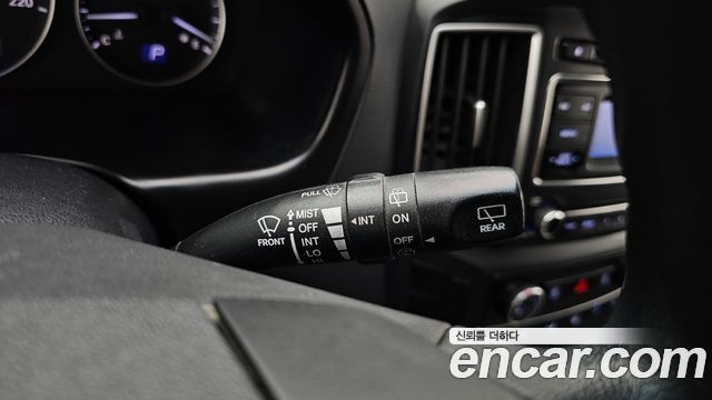 Hyundai Starex 2019 — photo 19