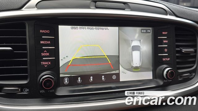 Kia Sorento 2018 — photo 16