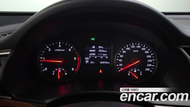 Kia K7 2016 — photo 8
