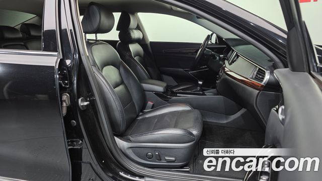 Kia K7 2016 — photo 11