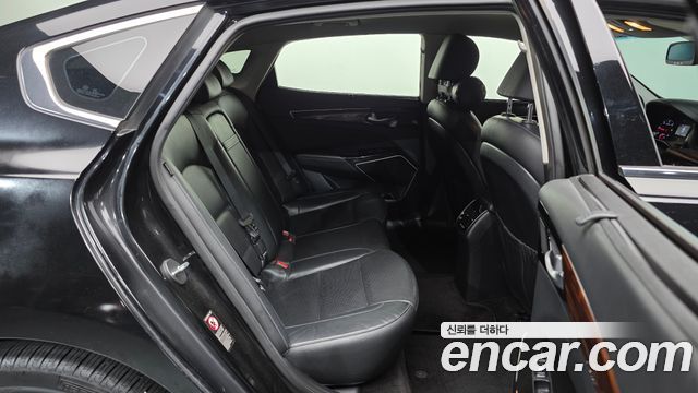 Kia K7 2016 — photo 12