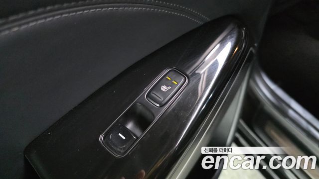 Kia K7 2016 — photo 19