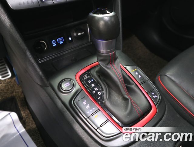 Hyundai Kona 2018 — photo 14