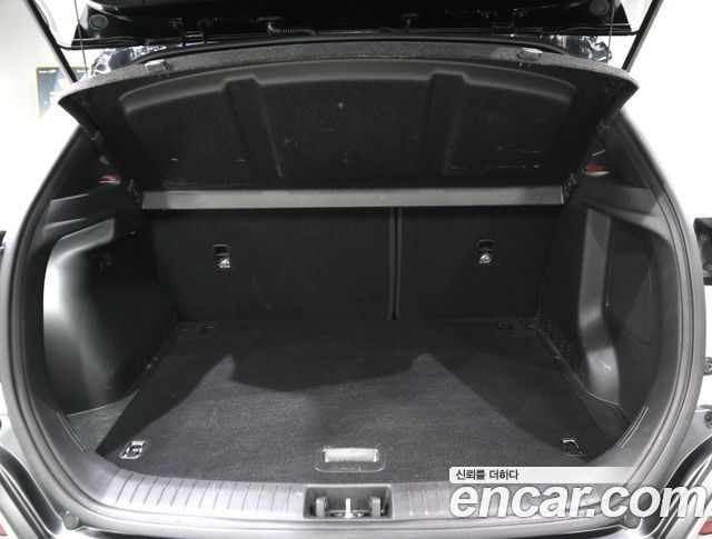 Hyundai Kona 2018 — photo 18