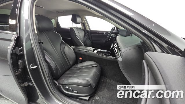 Genesis G80 2021 — photo 16