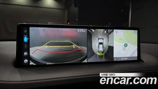 Genesis GV70 2021 — photo 21