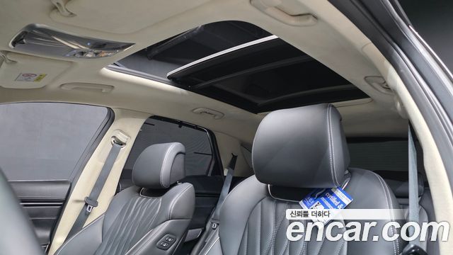 Genesis GV70 2021 — photo 25