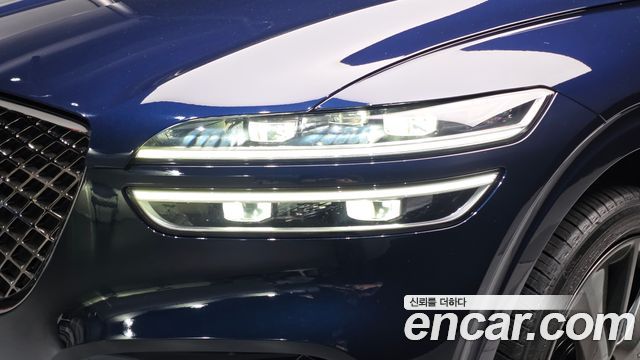 Genesis GV70 2021 — photo 8