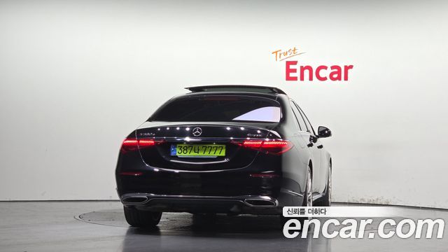 Mercedes-Benz S-Class 2023 — photo 4
