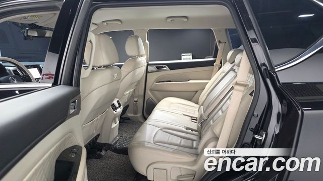 KG Mobility Rexton 2018 — photo 12