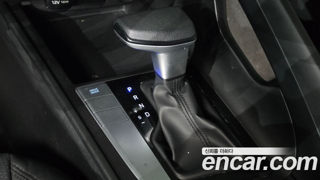 Hyundai AVANTE 2021 — photo 12