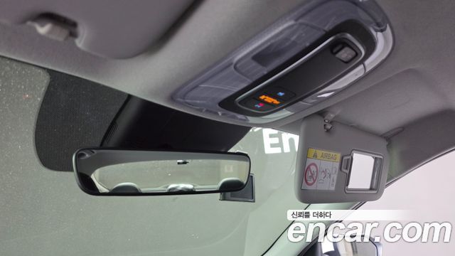 Hyundai AVANTE 2021 — photo 25