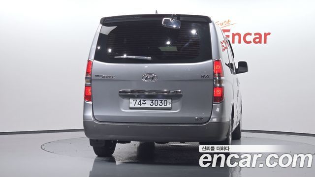 Hyundai Starex 2014 — photo 4