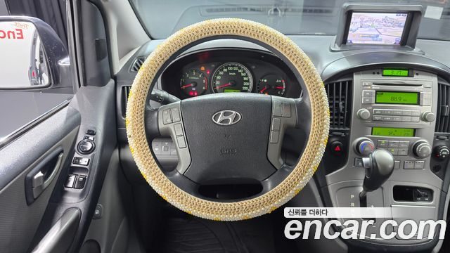 Hyundai Starex 2014 — photo 19