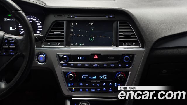 Hyundai Sonata 2016 — photo 20