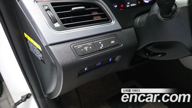 Hyundai Sonata 2016 — photo 23