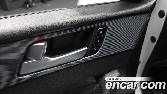 Hyundai Sonata 2016 — photo 28