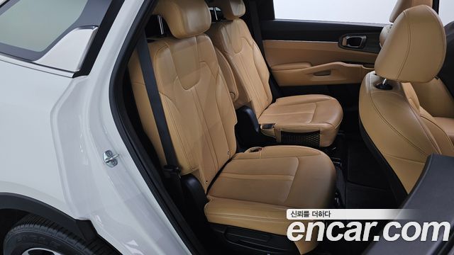 Kia Sorento 2022 — photo 12
