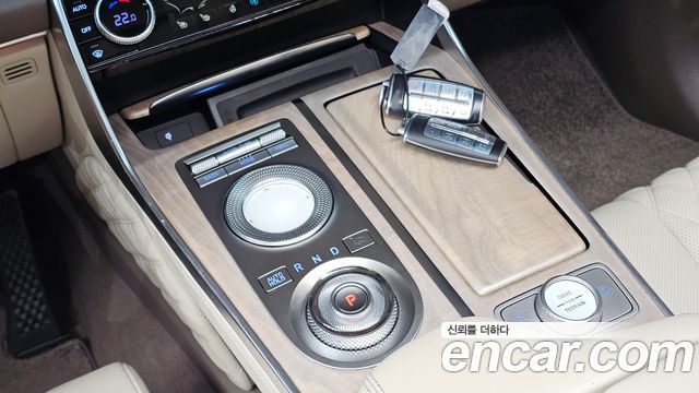 Genesis GV80 2020 — photo 12