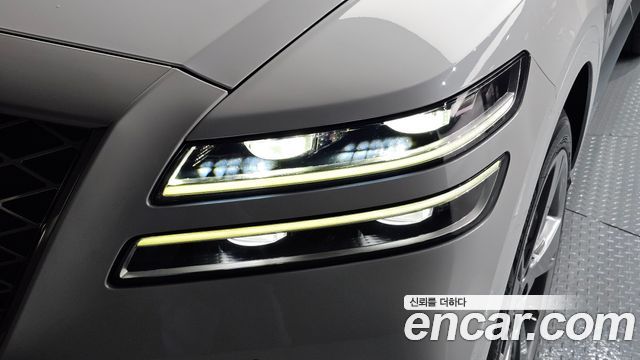 Genesis GV80 2020 — photo 8