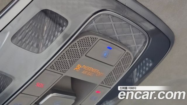 Genesis GV80 2020 — photo 35
