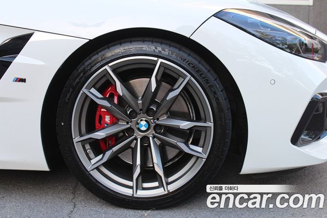 BMW Z4 2023 — photo 19