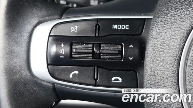 Kia Sportage 2023 — photo 20
