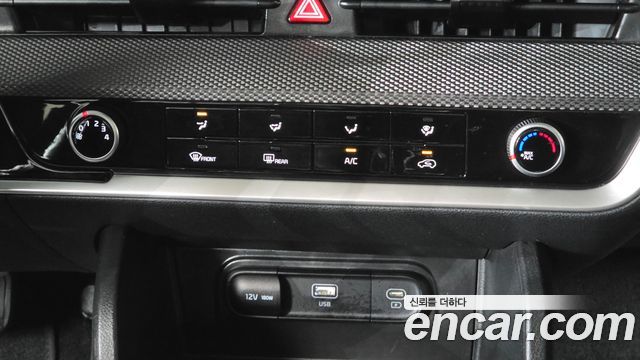 Kia Sportage 2023 — photo 25