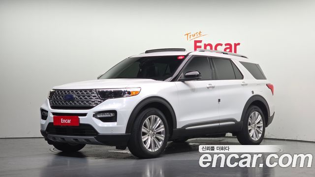 Ford Explorer 2021 — photo 1