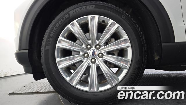 Ford Explorer 2021 — photo 5