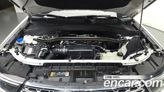 Ford Explorer 2021 — photo 6