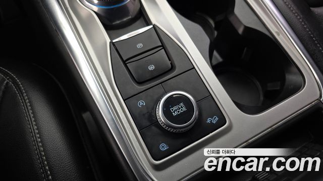 Ford Explorer 2021 — photo 12
