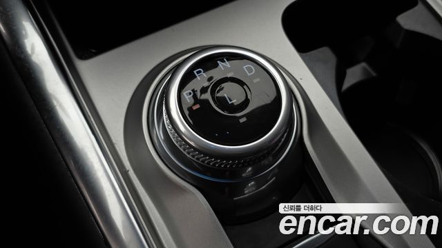 Ford Explorer 2021 — photo 26
